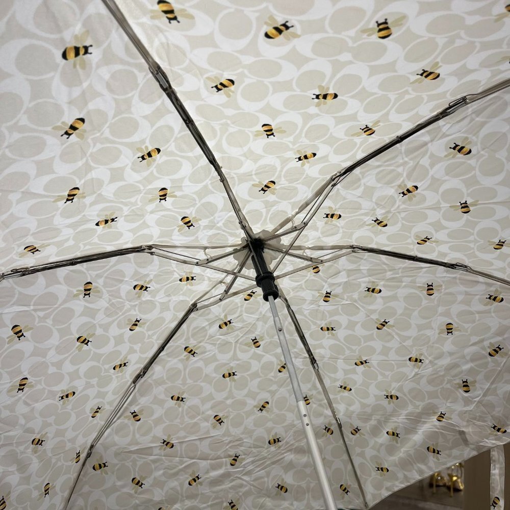 Coach Outlet Umbrella In Signature Bee Print - Picture 6 of 10